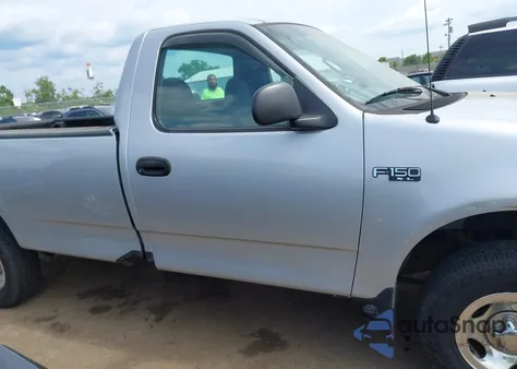 2004 Ford F-150 Heritage Xl/Xlt из США, поврежденный, VIN 2FTRF18204CA84580